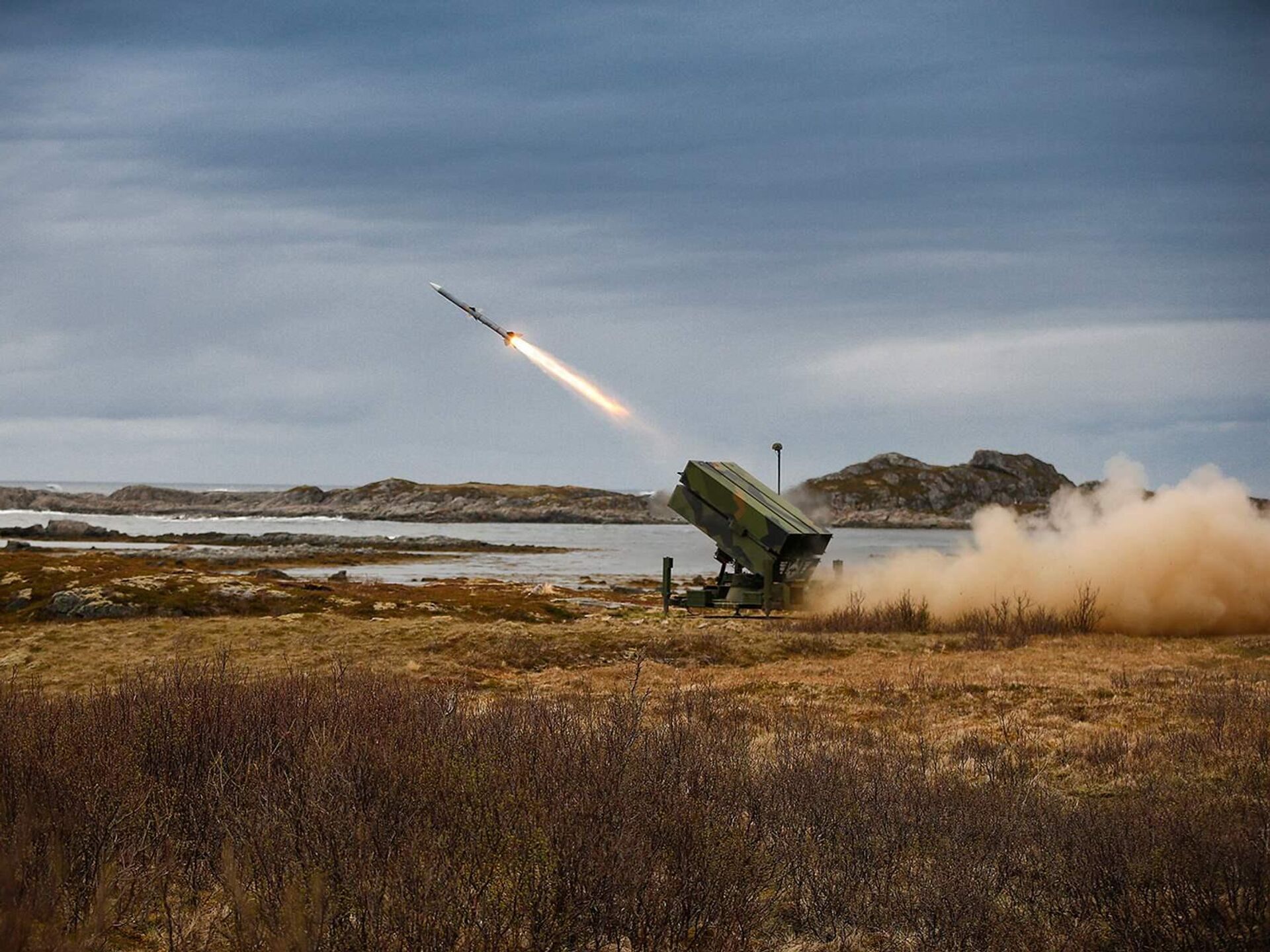США решили поставить Украине передовые ракетные системы 