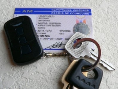 Ереван: Без армянского водительского удостоверения бизнеса не будет 