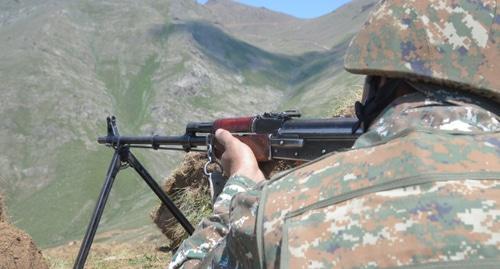 Впервые с июня 2019 года азербайджанские войска применили минометное вооружение, обстреляв армянские позиции 
