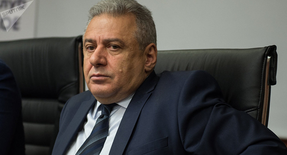 Президент Армении отменил указ о лишении Вагаршака Арутюняна воинского звания 