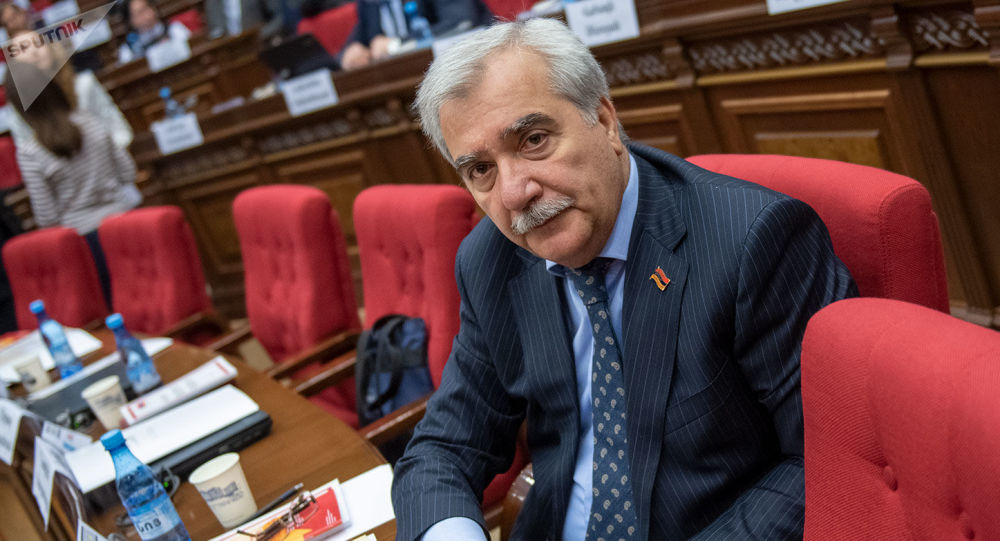 Глава парламентской комиссии: Народ Арцаха задушит в зародыше попытки контрреволюции 
