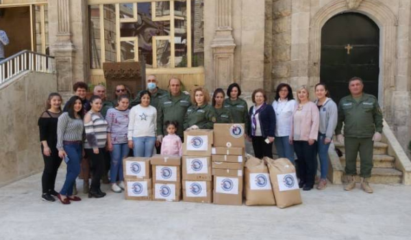 Гуманитарная миссия Армении передала помощь детям и старикам в Алеппо 