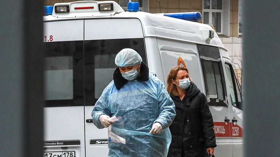 Число заразившихся коронавирусом в России выросло до 93 