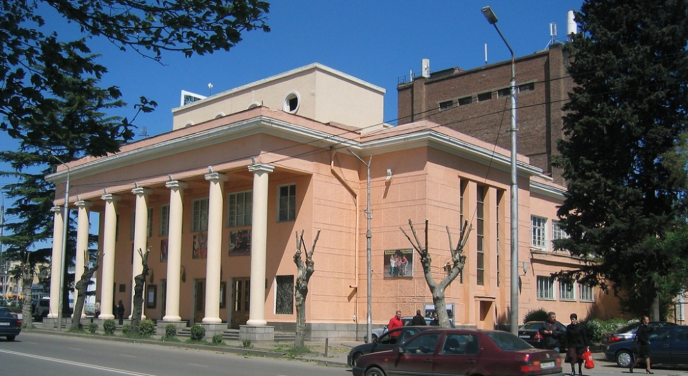 Мэр Тбилиси: К 2020 году работы по строительству и реконструкции Тбилисского государственного драматического театра им. Петроса Адамяна будут полностью завершены 