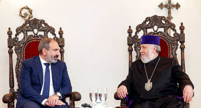 Никол Пашинян отметил роль Католикоса Гарегина II в укреплении сотрудничества между правительством и церковью 