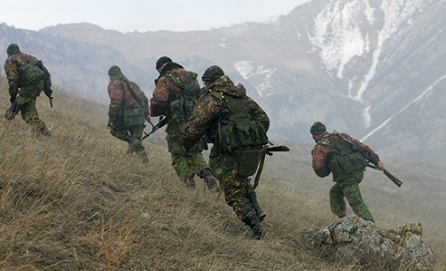 Российские военные провели учения в горах Армении 