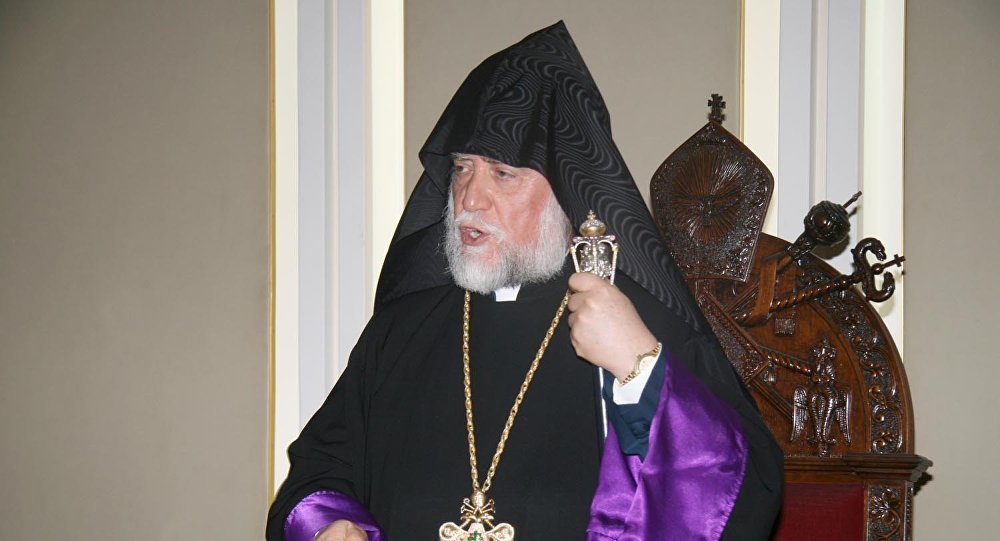 Католикос Великого дома Киликийского Арам I прибыл в Армению 