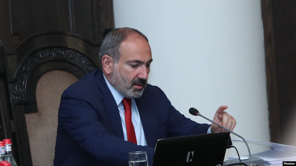 Никол Пашинян: В Армении развернулась настоящая гибридная война против государства 