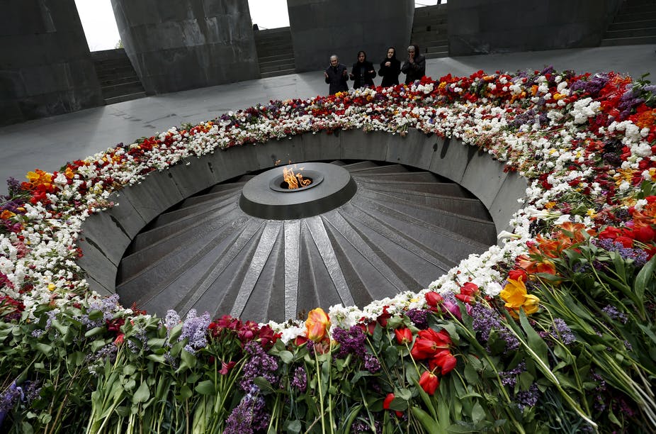 Статья президента Армении в Le Monde: Геноцид армян - преступление против человечности и цивилизации 