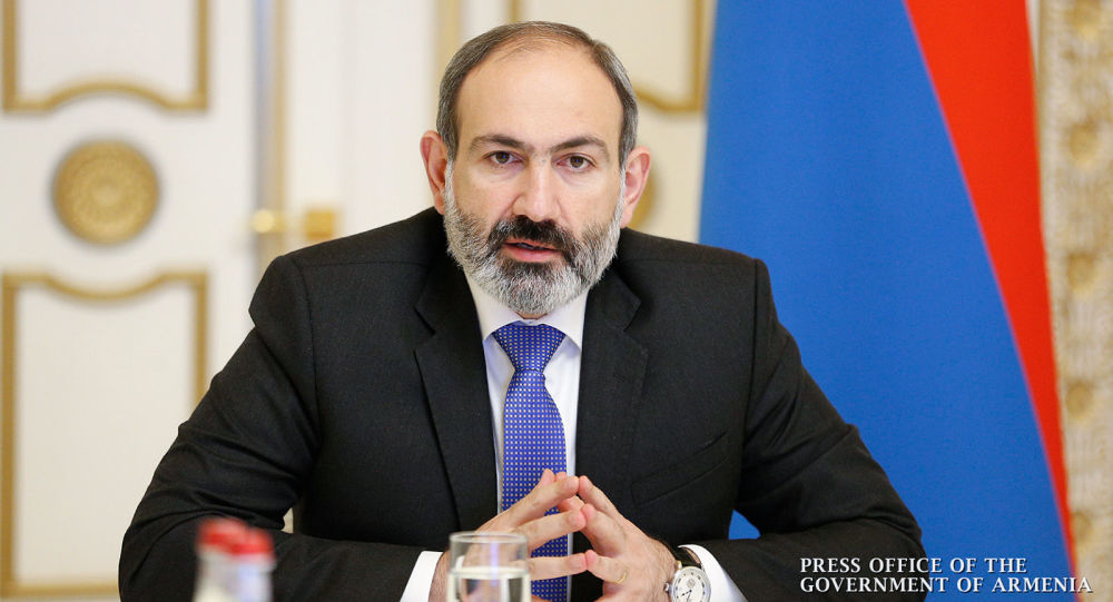 Премьер: В Армении зарплаты военнослужащих и учителей повысятся на 10%  