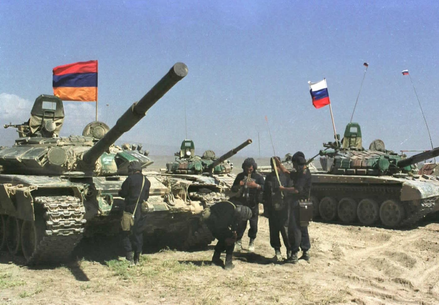 Армения и Россия проведут военные учения, два из которых будут масштабными 