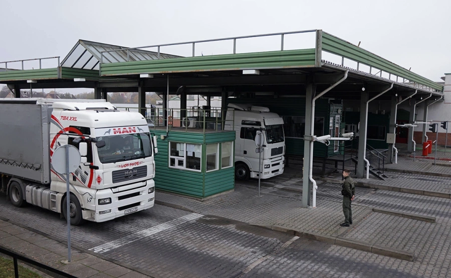 Литва прекратила пускать грузовики из Калининграда 