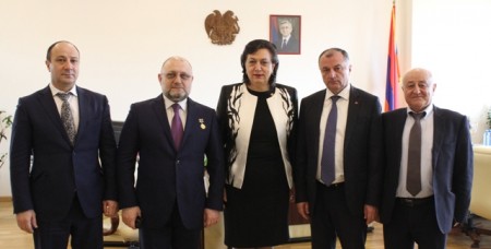 Делегация из Чечни посетила Армению 