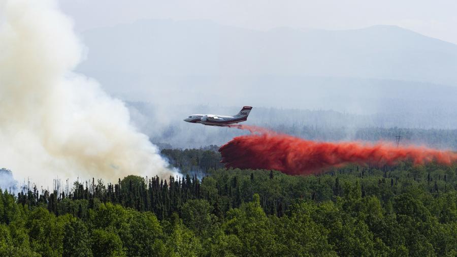 Дым от неконтролируемых лесных пожаров в Сибири может накрыть и Москву 