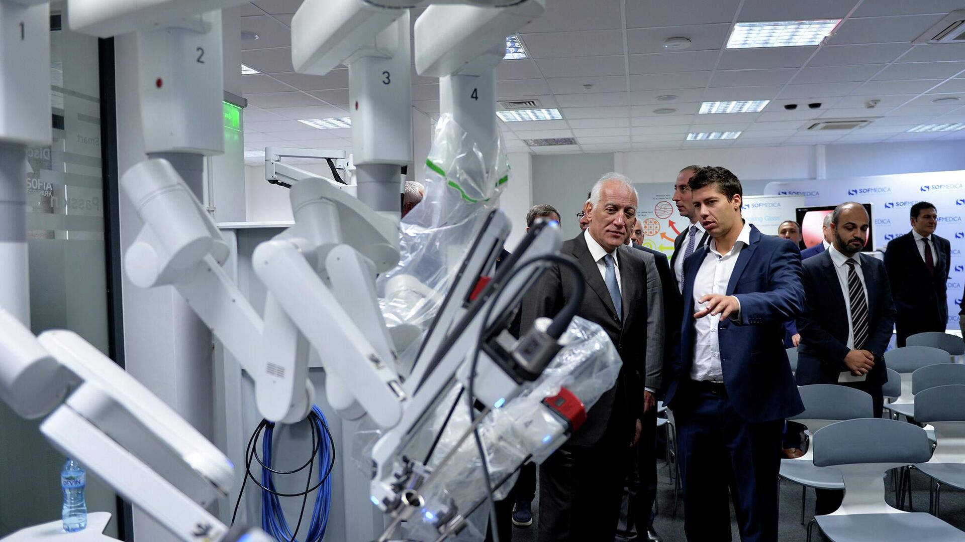 Президент Армении посетил ряд ведущих IT компаний в Болгарии 