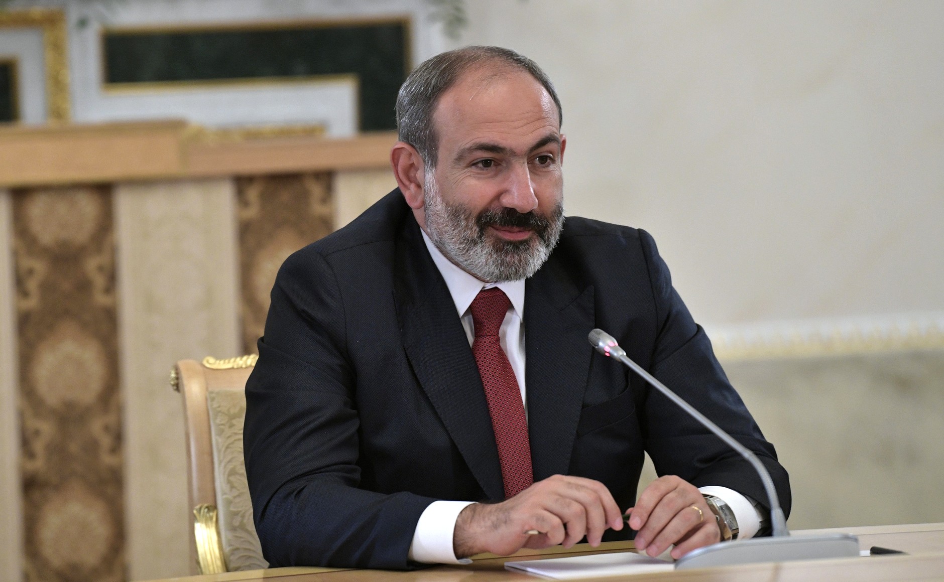 Никол Пашинян поздравил с Днем Конституции Армении 