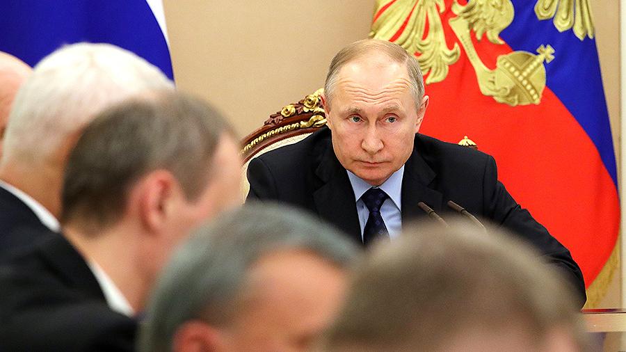 Путин подписал закон о праве правительства вводить режим ЧС 