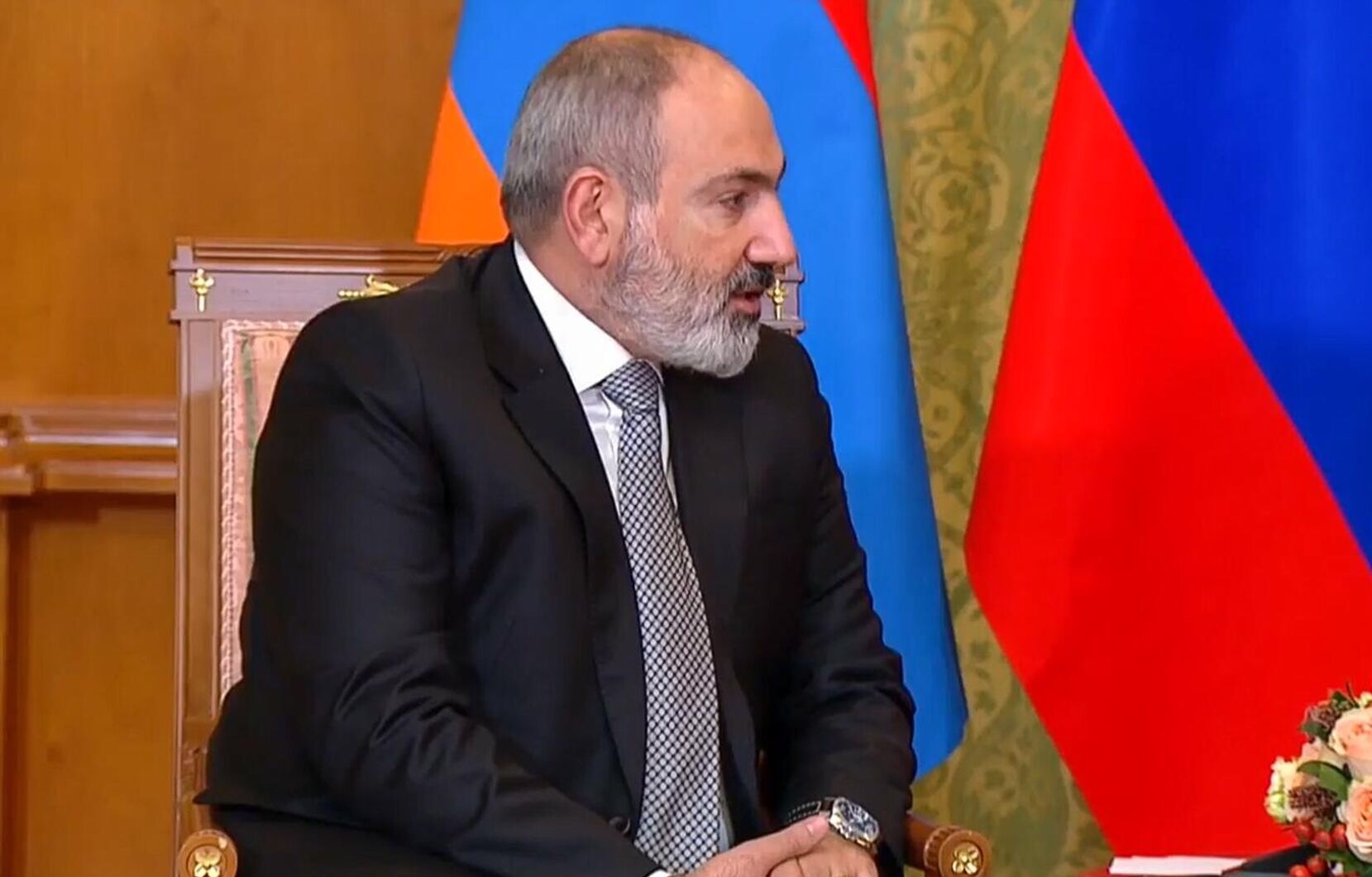 Пашинян Путину: для Армении важна четкая позиция Москвы об отводе ВС Азербайджана на исходные позиции 