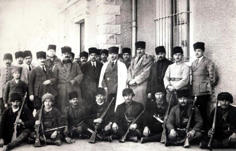 Российское издание: Клятва 1920 года: на какие соседние земли претендует Турция 