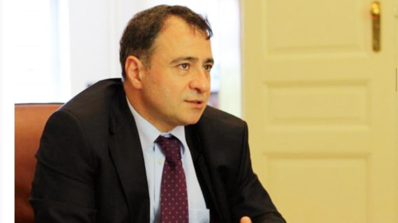 Дипломат Ариф Маммедов призвал ПАСЕ не выдавать мандаты азербайджанским депутатам 
