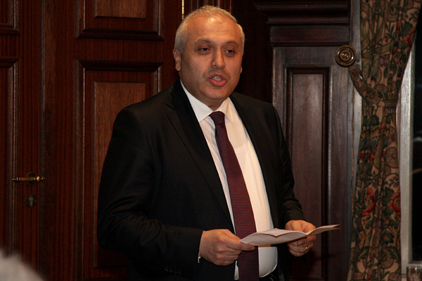 Посол Армении в ФРГ выступил с речью на вечере памяти, приуроченном 100-летию Геноцида понтийских греков 