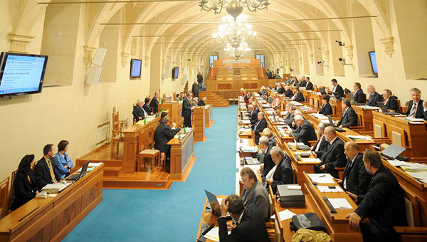 Чехия приняла осуждающую Геноцид армян резолюцию 