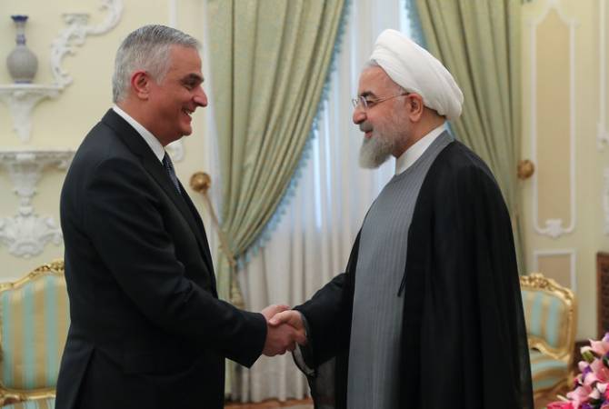 Президент Ирана: Мы хотим, чтобы Персидский залив и Оманский залив были связаны с Черным морем, и один из способов добиться этого – дорога через Иран, Армению и Грузию 
