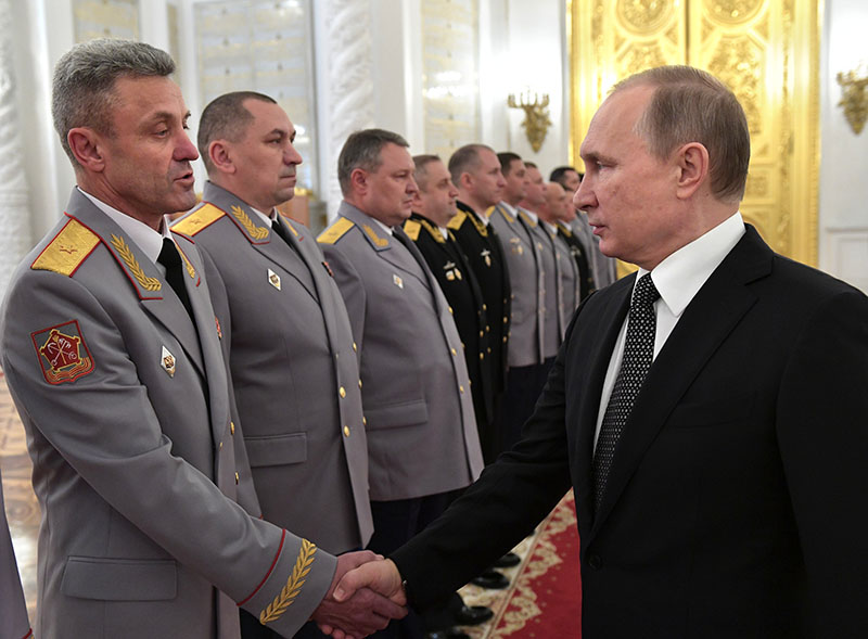 Президент России объявил о разоблачении 400 агентов иностранных разведок 