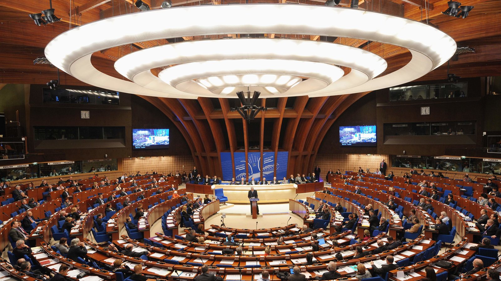 Парламентская ассамблея Совета Европы приняла резолюцию «Гуманитарная ситуация в Нагорном Карабахе» и одноименную рекомендацию 