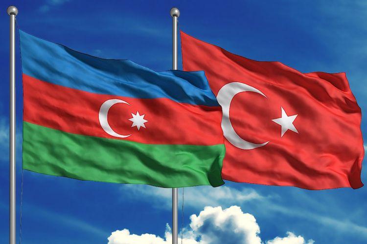Турция и Азербайджан закрывают транспортное сообщение между странами 
