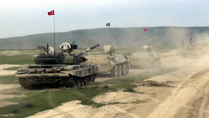 Российский военный атташе: Азербайджано-турецкие учения никакой угрозы не несут 