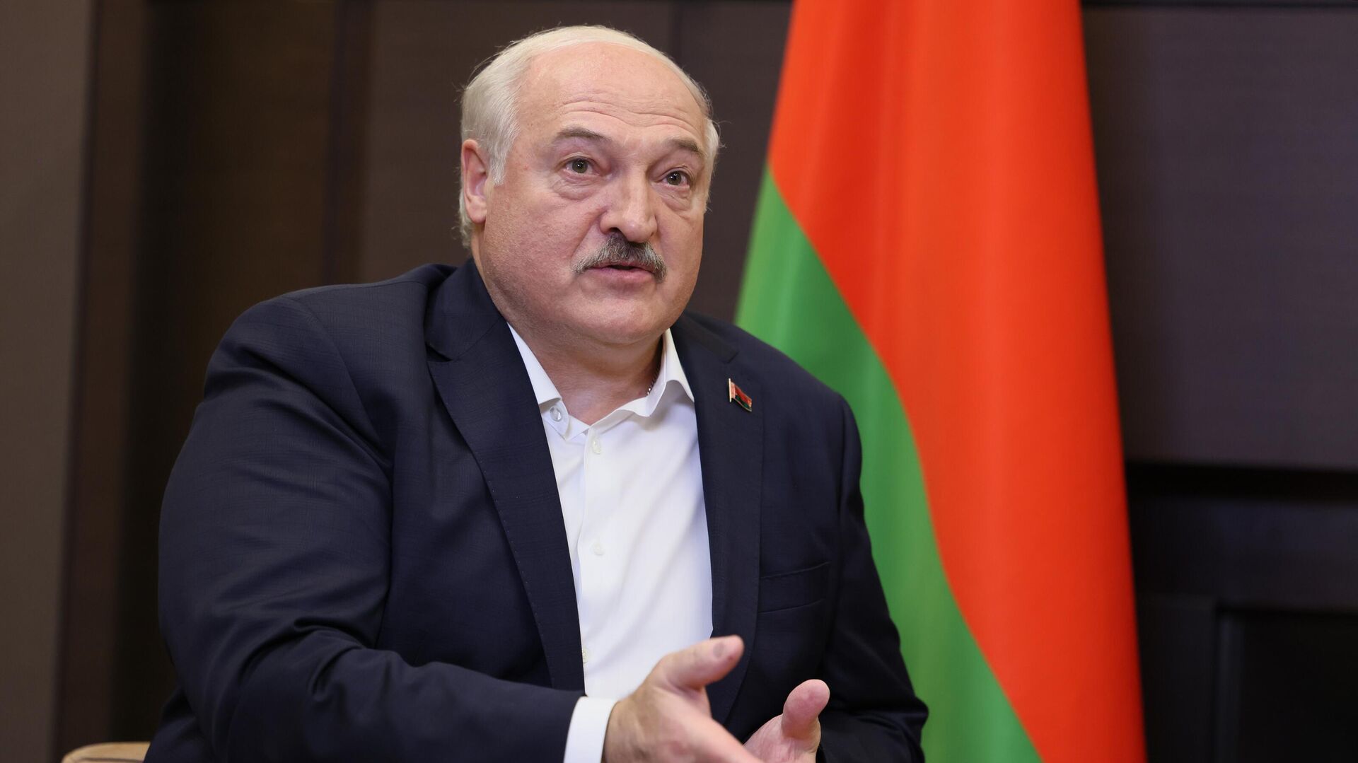 Лукашенко заявил, что Армения ведет себя "не всегда по-партнерски" 