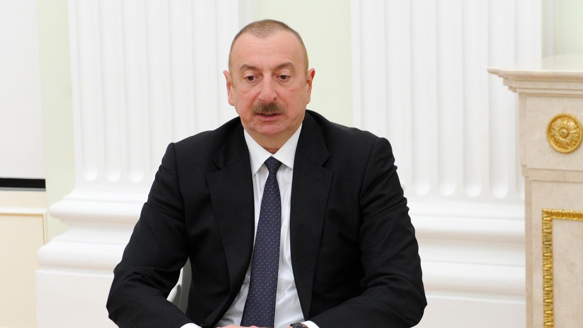 Алиев: у Баку есть определенный оптимизм относительно мирного процесса с Ереваном  