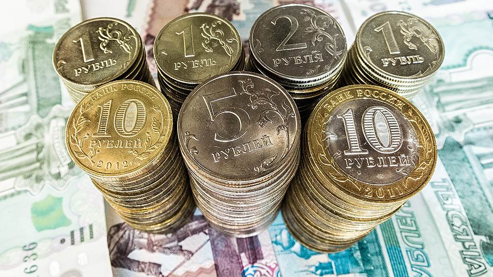 Bloomberg: К концу 2019 года рубль рухнет, приблизившись к психологической отметке в 70 рублей за доллар 