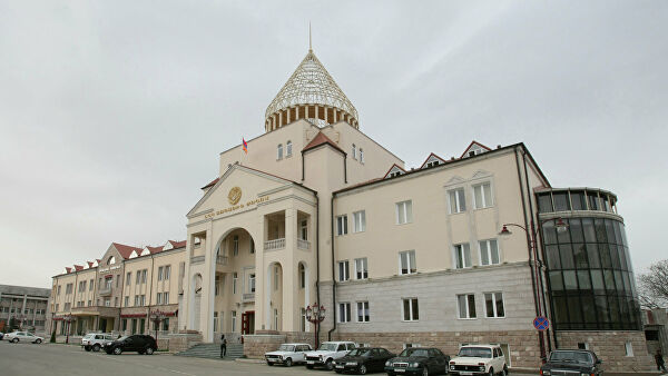 В парламенте Арцаха сформированы 7 постоянных комиссий, избраны руководители и секретари фракций 