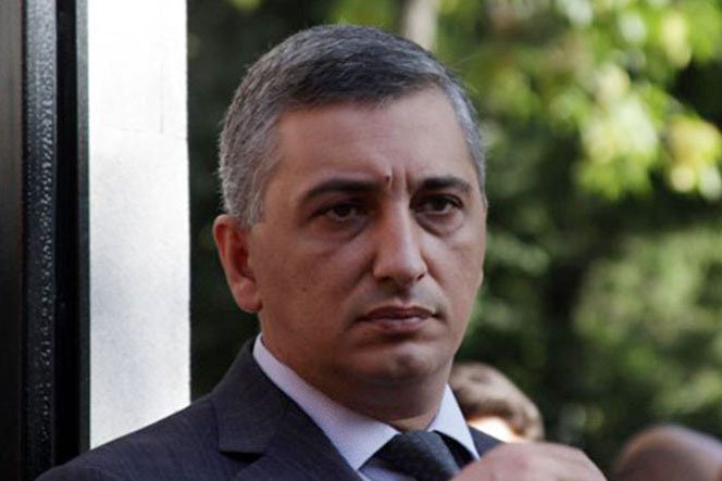 Осипяна отправили в отставку. Арман Саркисян будет исполнять обязанности начальника Полиции Армении 