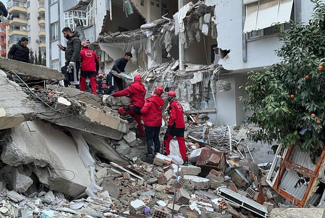 В результате землетрясения в Турции погиб один армянин, разрушены церкви 