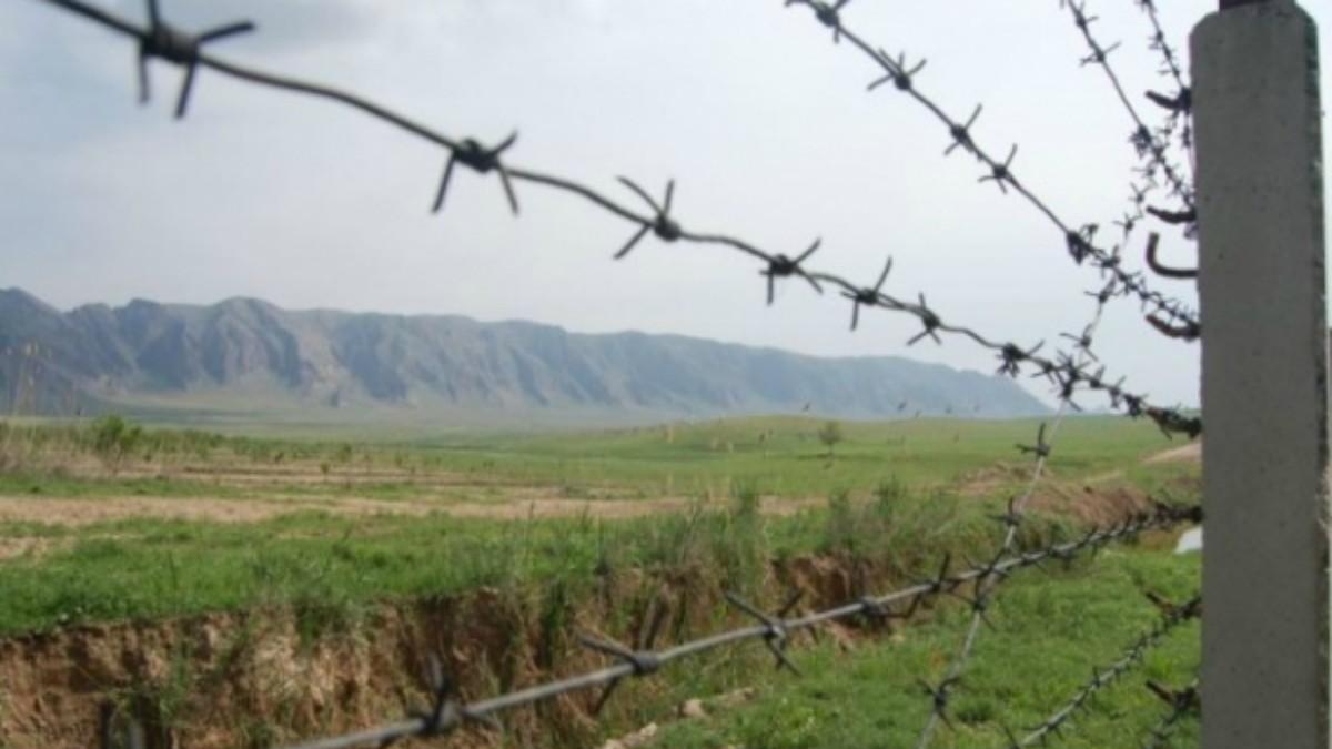 Инцидент на армяно-азербайджанской границе: ВС Азербайджана открыли огонь по армянским позициям 