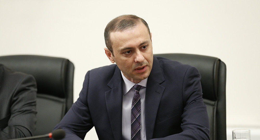 Секретарь Совета безопасности Армении: до сих пор не было никаких переговоров по Арцахскому вопросу, состоялся только обмен мнениями 
