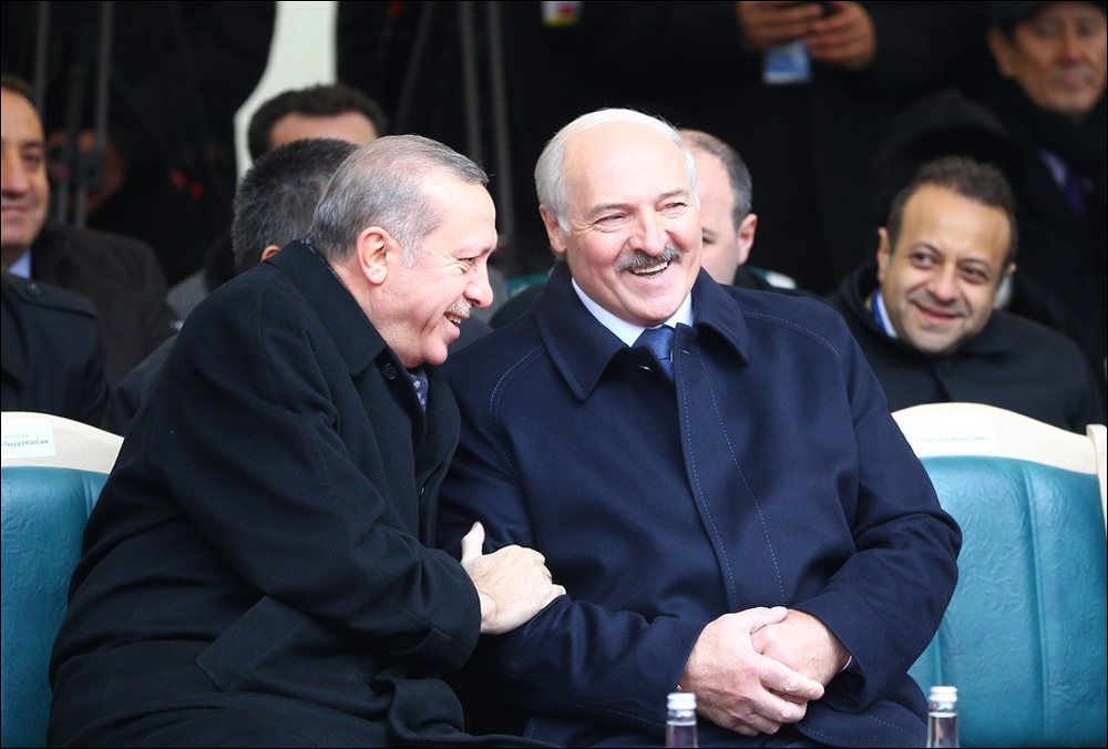 Лукашенко об Эрдогане: мы с ним как родные люди 
