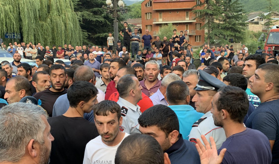13 человек задержаны по делу о столкновениях в Иджеване 