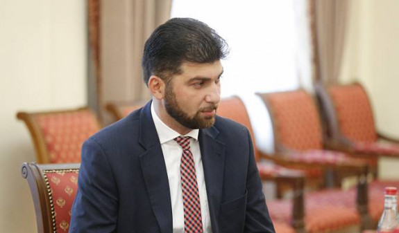 Главе Контрольной службы Армении Давиду Санасаряну предъявлено обвинение 