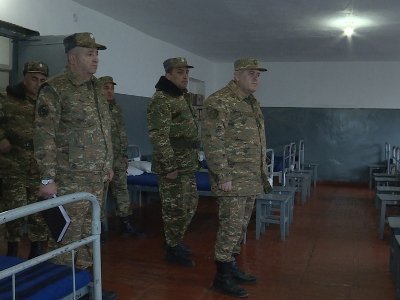 Начальник Генштаба ВС Армении побывал в воинских частях 