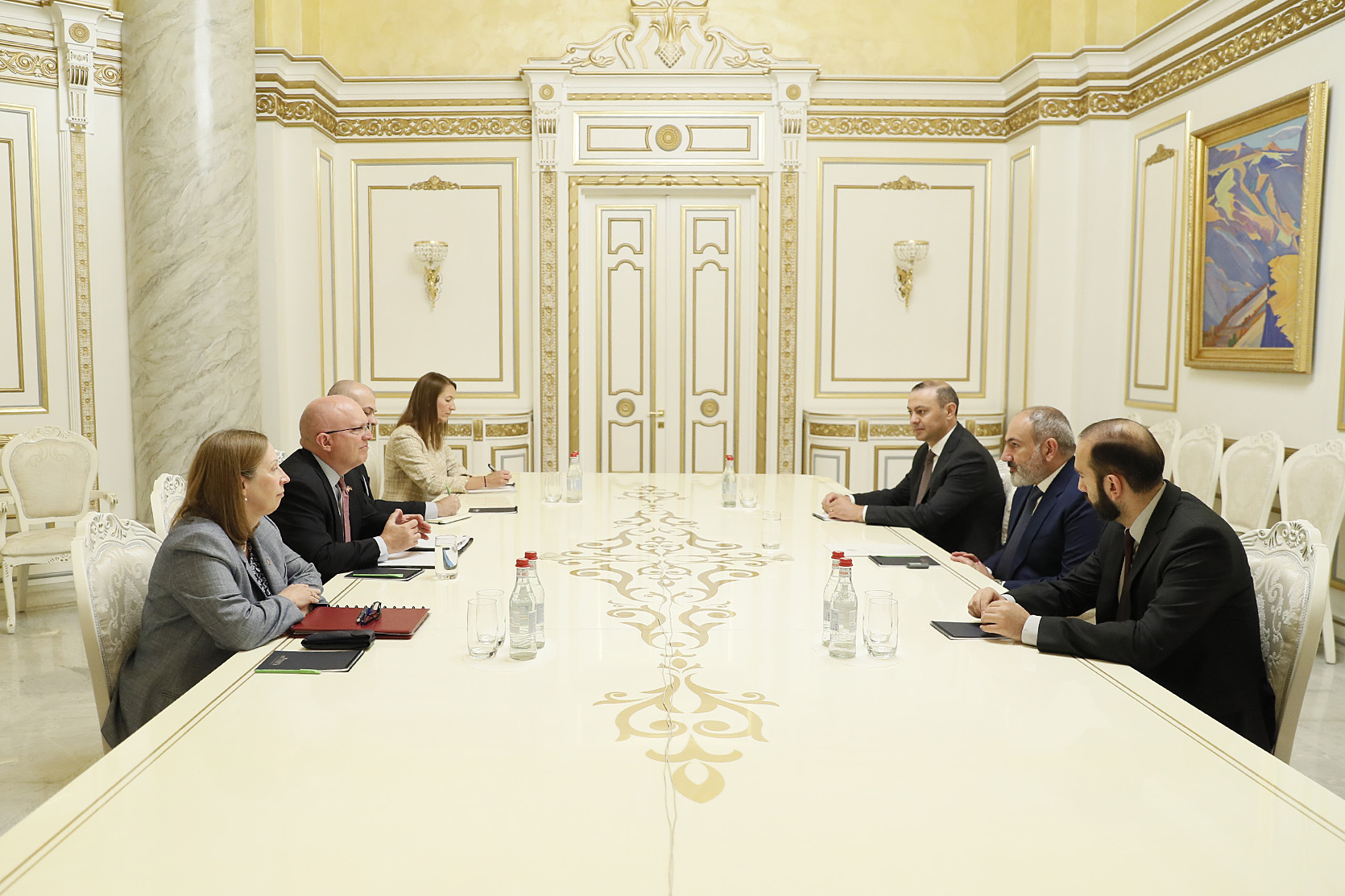 Никол Пашинян обсудил с новым сопредседателем МГ ОБСЕ от США карабахское урегулирование 