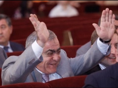 Брат третьего президента Армении "согласился пожертвовать" $30 млн государству" 