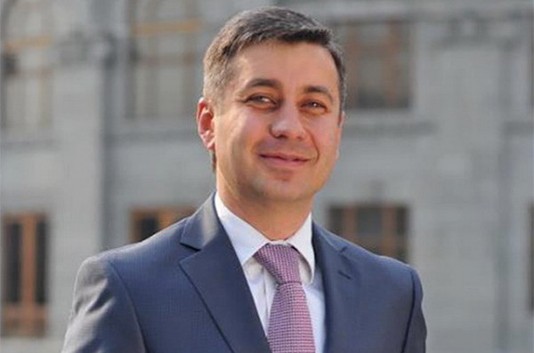 Пресс-секретарь премьер-министра Армении покинул свой пост 