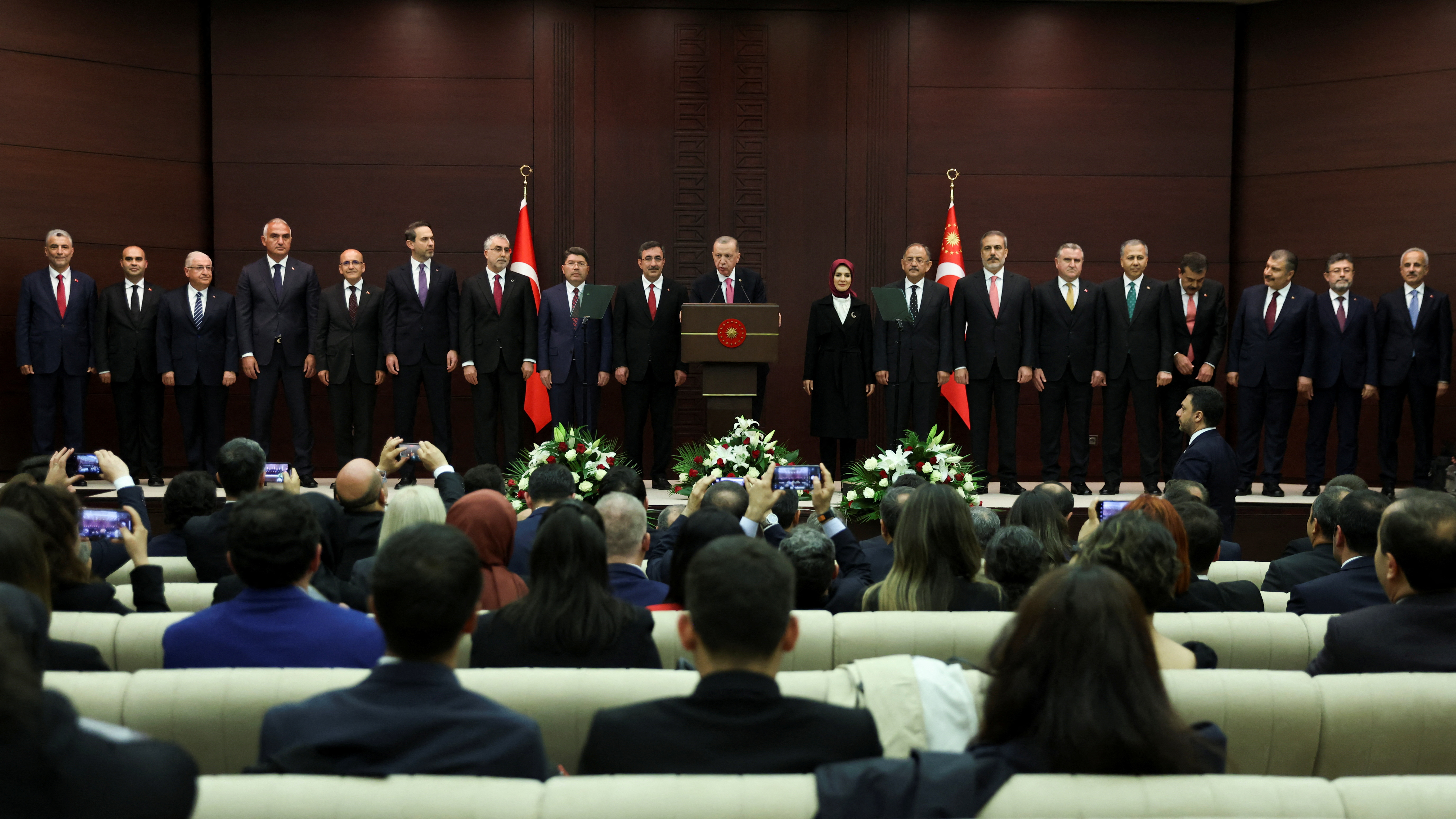Dialogorg.ru: новое правительство Турции: ключевые фигуры кабинета Эрдогана 