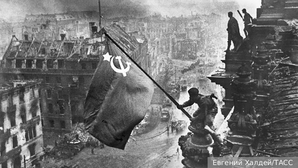 Россия и Запад создают свои версии истории 
