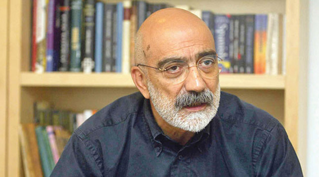 Известный писатель Ахмет Алтан в тюрьме пишет книгу о Геноциде армян 