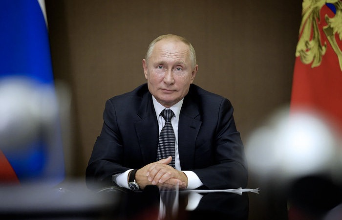 Президент России: Трехсторонняя рабочая группа займется вопросами разблокирования экономических, торговых и транспортных связей 